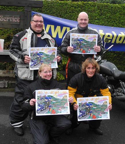 Zu sehen sind von links nach rechts: Christian, Christina, Gaby und Oliver aus Wuppertal.