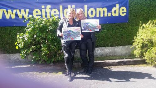 Britta (links) und Conny (rechts) sind ebenfalls Professionals